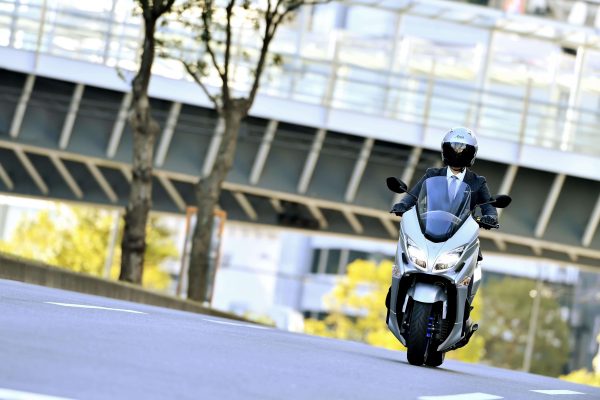 El sector de la moto y los vehículos ligeros creció un 19% en octubre 2025 y supera las 200.000 unidades en el acumulado del año